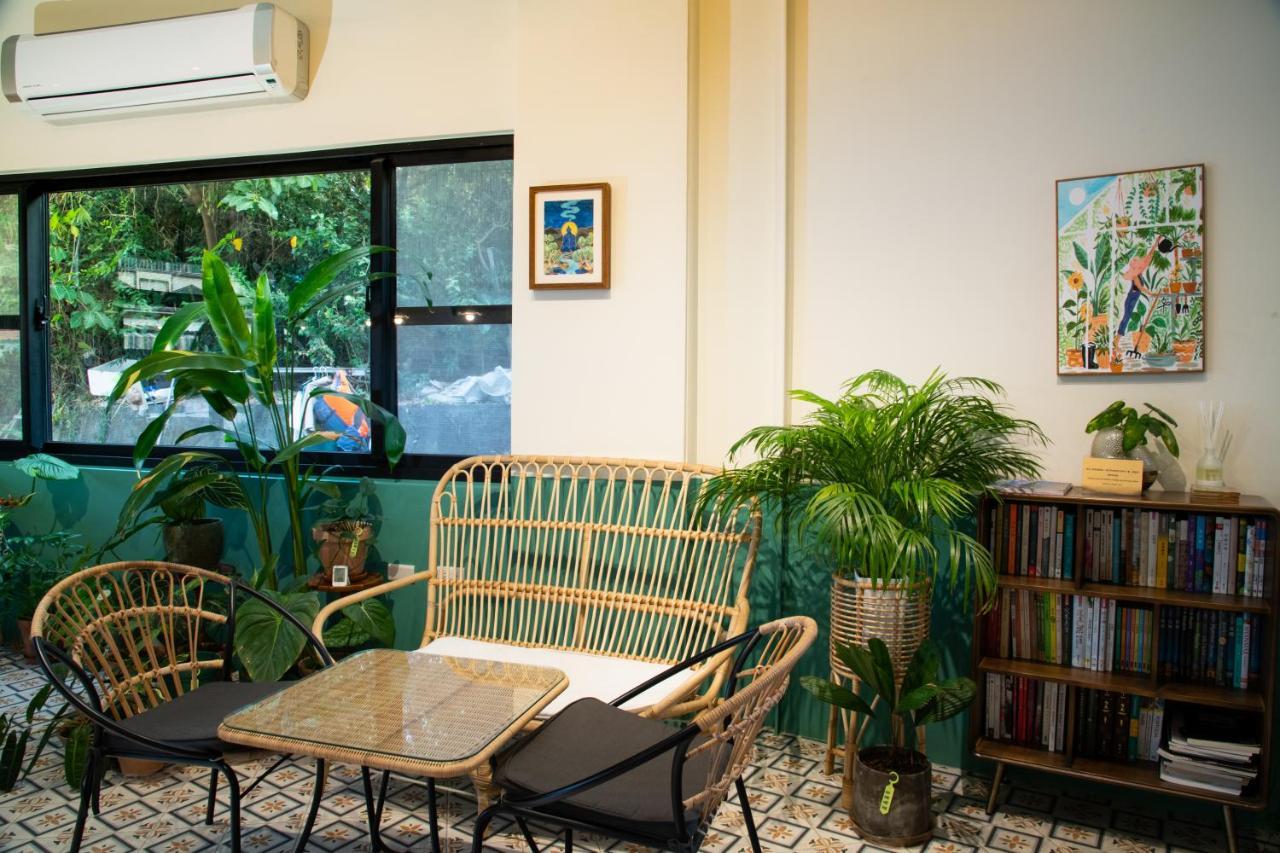 Lixia Hostel Сяолюцю Экстерьер фото