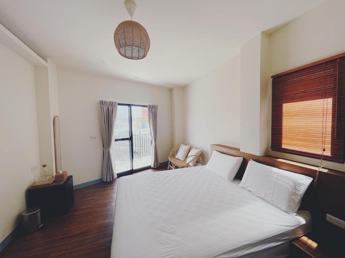 Lixia Hostel Сяолюцю Экстерьер фото
