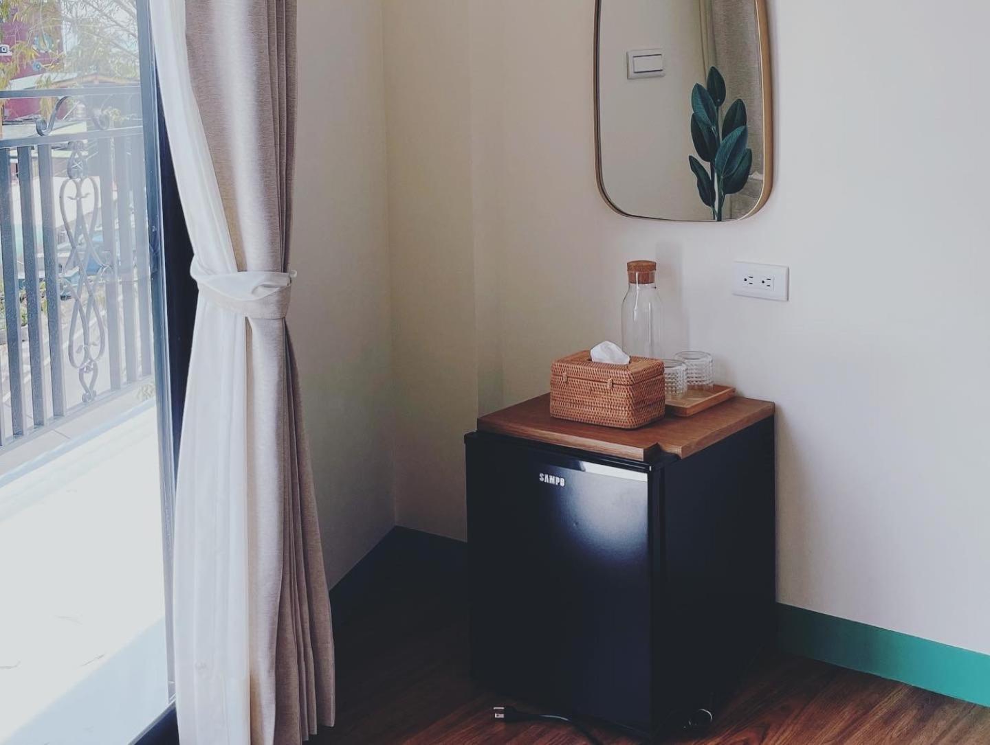 Lixia Hostel Сяолюцю Экстерьер фото
